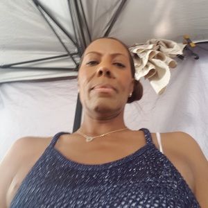 Meet your Posher, Shirley